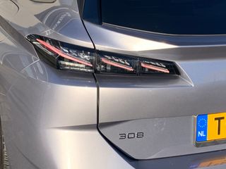 Voertuigafbeelding 37