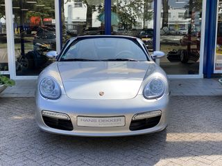 Voertuigafbeelding 4