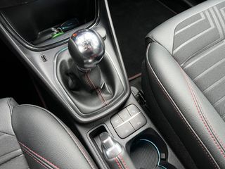 Voertuigafbeelding 19