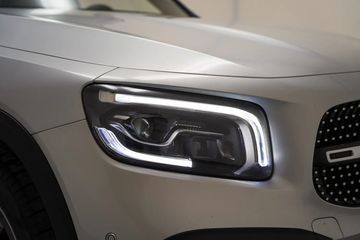 Voertuigafbeelding 35