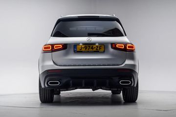 Voertuigafbeelding 36