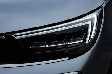 Voertuigafbeelding 8