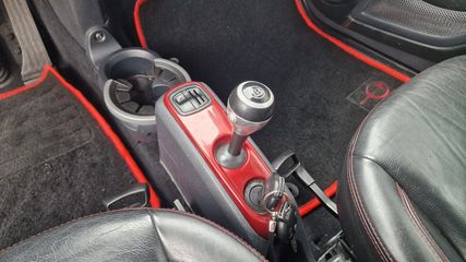 Voertuigafbeelding 16