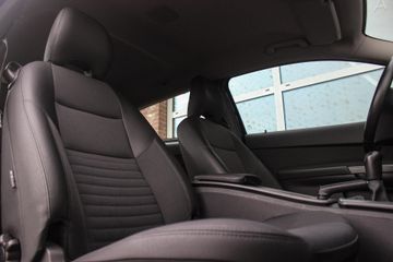 Voertuigafbeelding 13