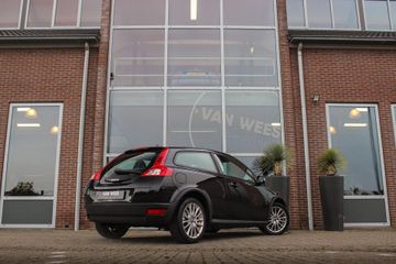 Voertuigafbeelding 4