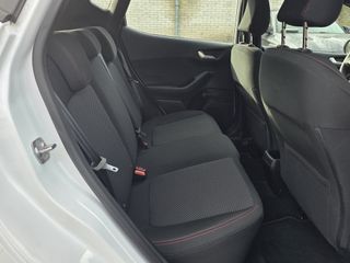 Voertuigafbeelding 13