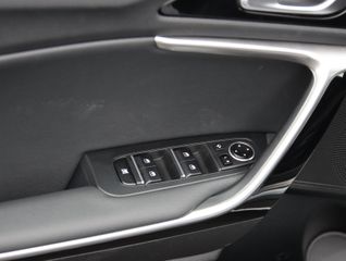 Voertuigafbeelding 35