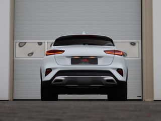 Voertuigafbeelding 8