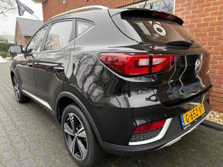 Voertuigafbeelding 11