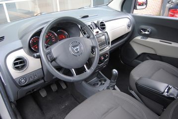 Voertuigafbeelding 15