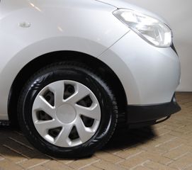 Voertuigafbeelding 3