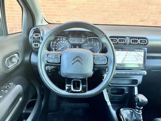 Voertuigafbeelding 23