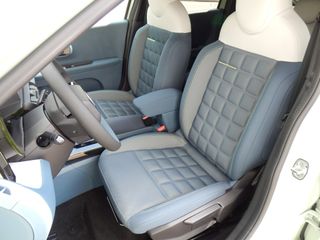 Voertuigafbeelding 11