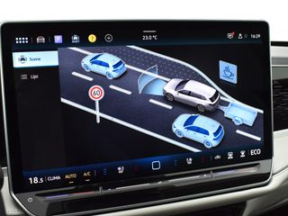 Voertuigafbeelding 6