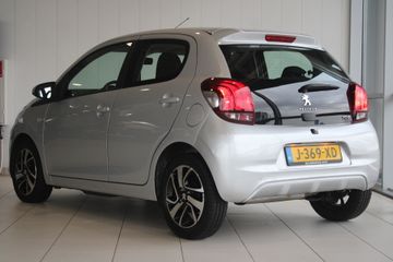 Voertuigafbeelding 6