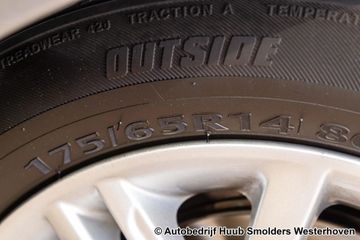 Voertuigafbeelding 10