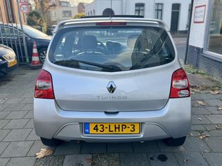 Voertuigafbeelding 4