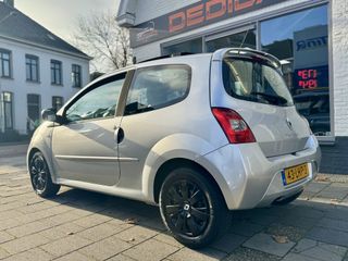 Voertuigafbeelding 5