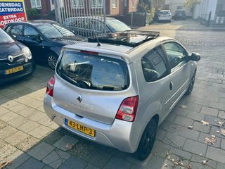 Voertuigafbeelding 8