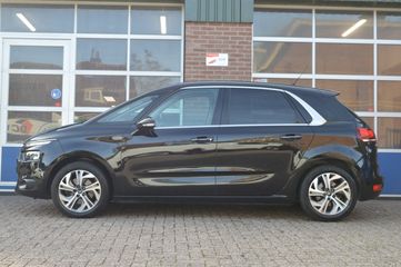 Voertuigafbeelding 4