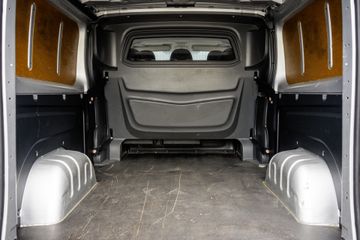 Voertuigafbeelding 9