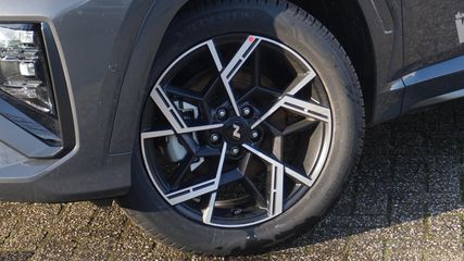 Voertuigafbeelding 6