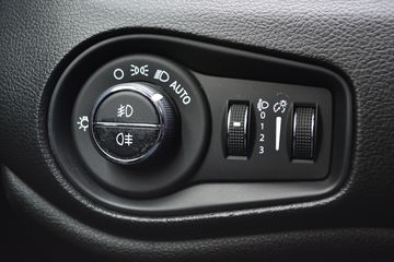 Voertuigafbeelding 35