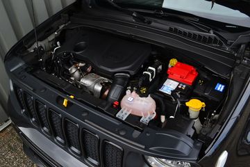 Voertuigafbeelding 42