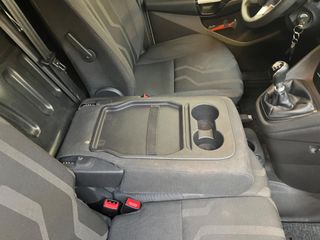 Voertuigafbeelding 34