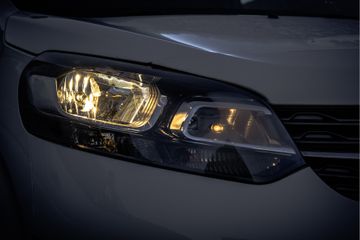 Voertuigafbeelding 24