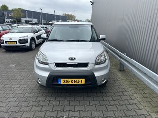 Voertuigafbeelding 6