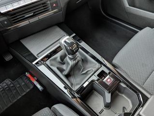 Voertuigafbeelding 14