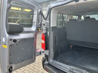 Voertuigafbeelding 14