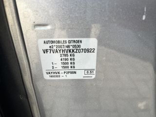 Voertuigafbeelding 30