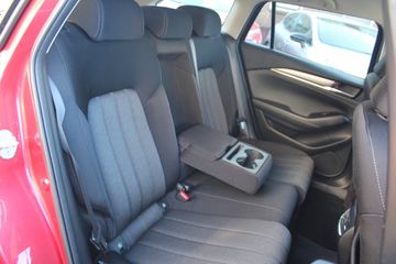 Voertuigafbeelding 11