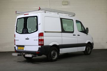 Voertuigafbeelding 8