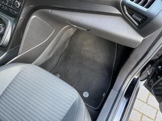 Voertuigafbeelding 36