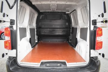 Voertuigafbeelding 8