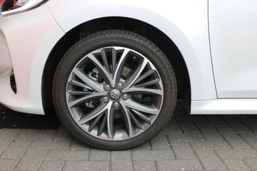 Voertuigafbeelding 13