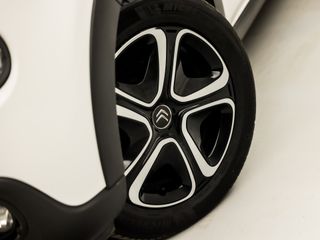 Voertuigafbeelding 20