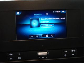 Voertuigafbeelding 19