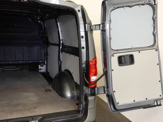 Voertuigafbeelding 37