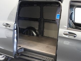 Voertuigafbeelding 42