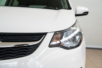 Voertuigafbeelding 2