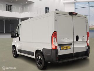 Voertuigafbeelding 2