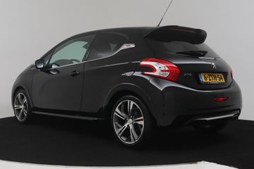 Voertuigafbeelding 4