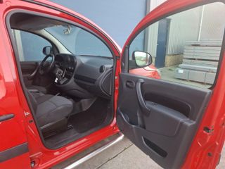 Voertuigafbeelding 26