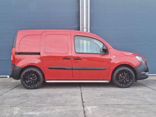 Voertuigafbeelding 3