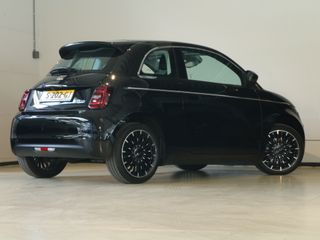 Voertuigafbeelding 17