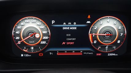 Voertuigafbeelding 17